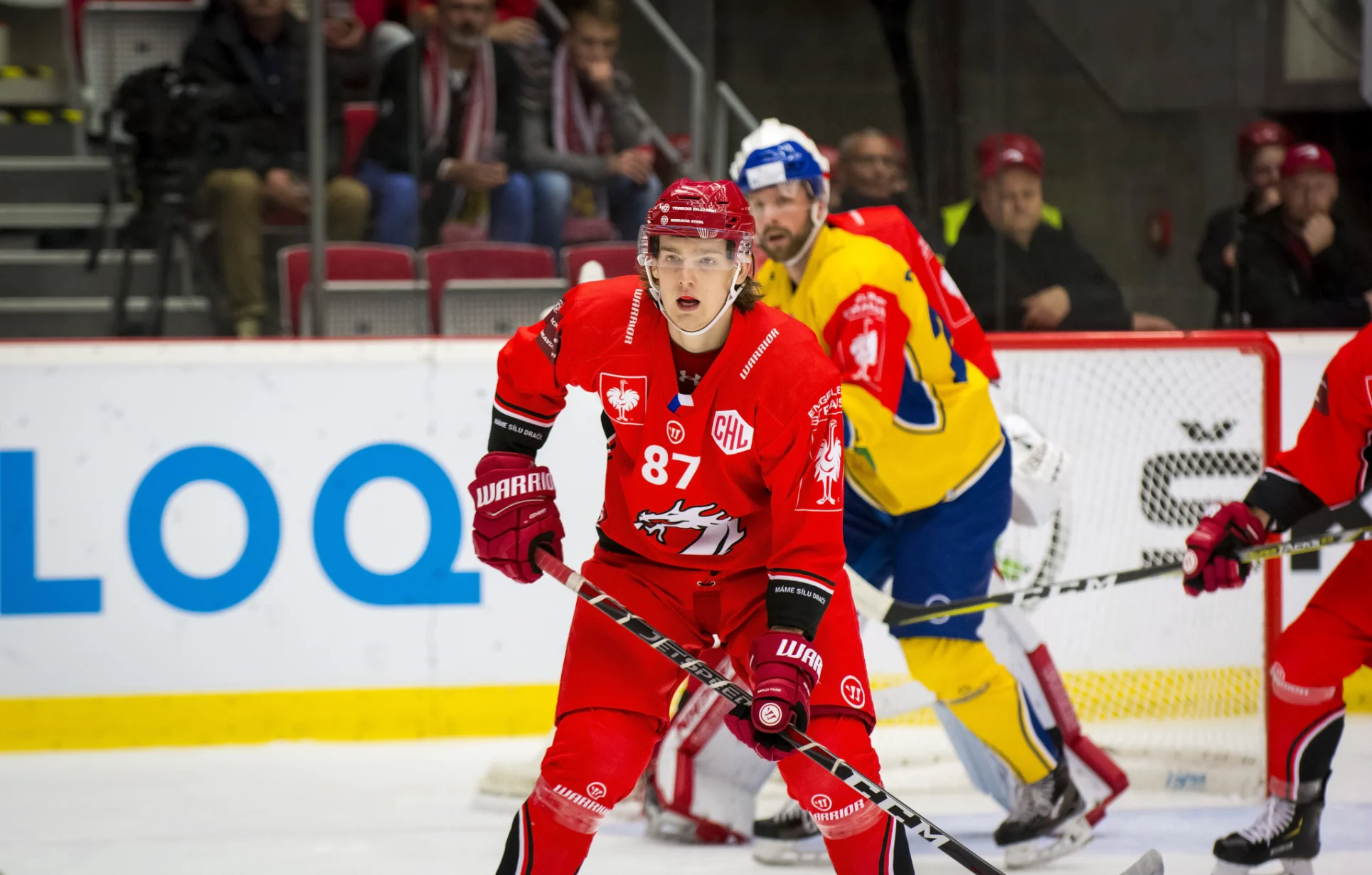 late strike keeps storhamar s hopes alive